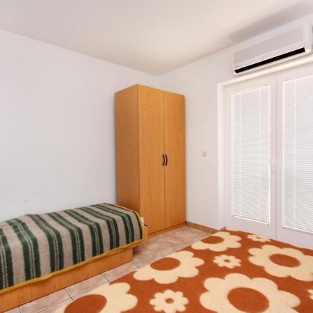Apartments With A Parking Space Jezera, Murter - 5107 Room photo